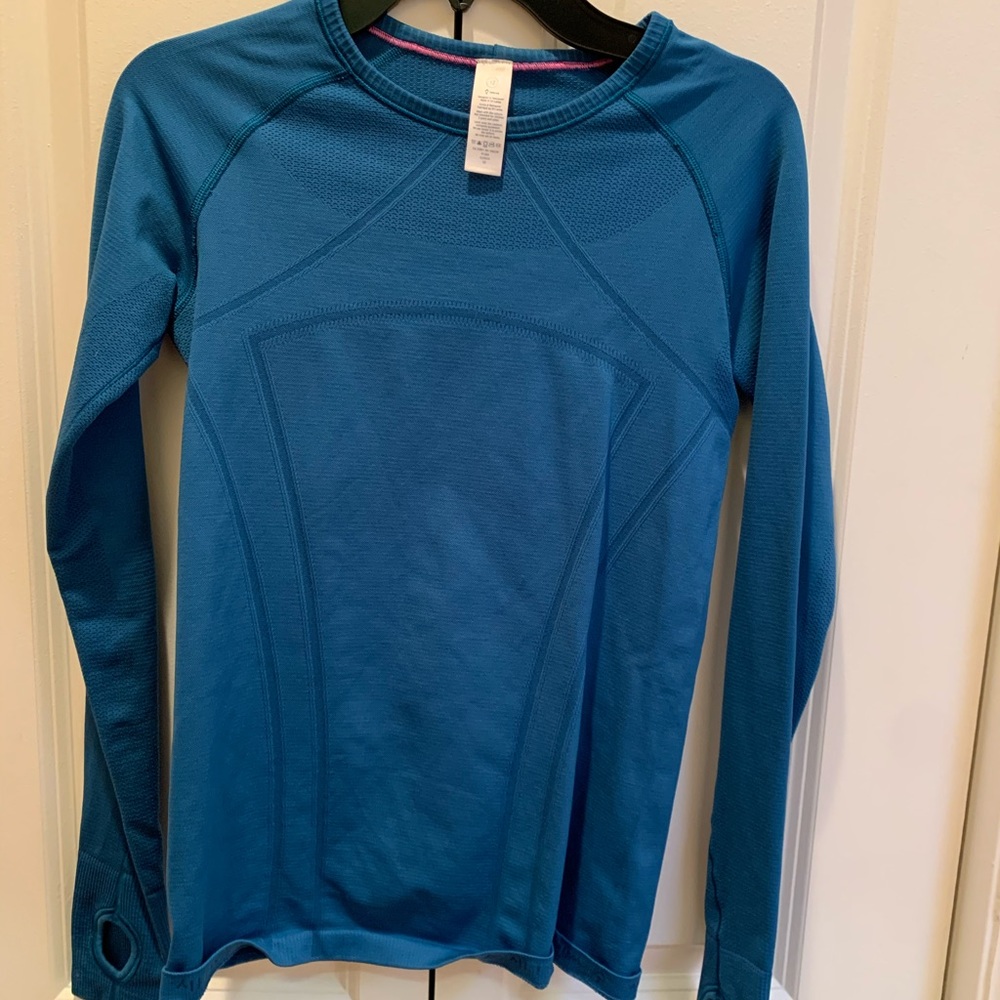 Ivivva girls long sleeve shirt